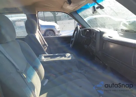 2005 Chevrolet Silverado 2500Hd Ls from USA, damaged, VIN 1GCHK29U45E268672